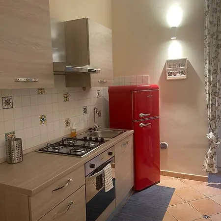 Casa Sul Corso Trieste 公寓